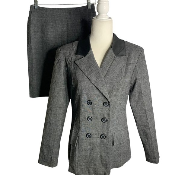 Dress Barn Jackets & Blazers - Vintage Dress Barn Skirt Suit Set 8 Black Check Double Breasted Satin Collar